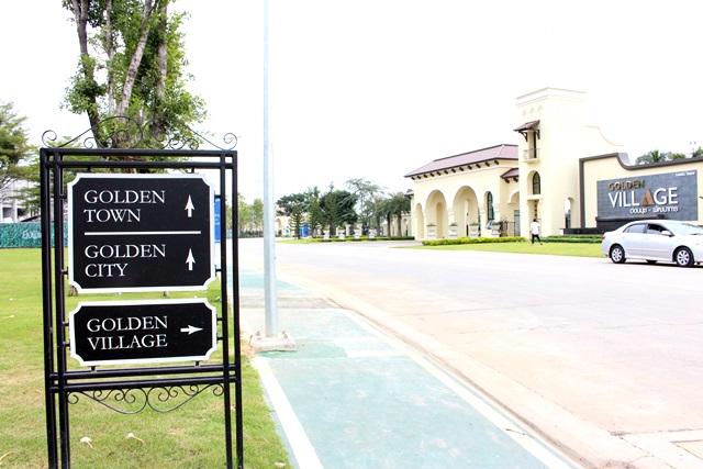 Golden Town On Nut  Pattanakarn  